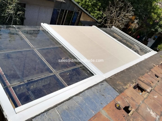 Outdoor Motorized Skylight / Sunroom Roof Retractable Awnings Conservatory Awning