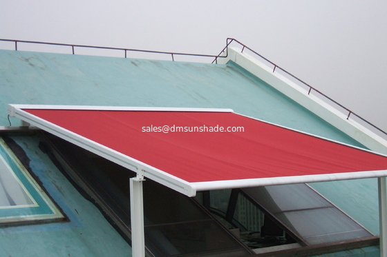 Outdoor Motorized Skylight / Sunroom Roof Retractable Awnings Conservatory Awning